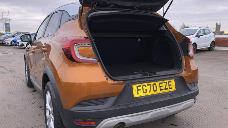 Renault Captur 1.3 TCE 130 Iconic 5dr Petrol Hatchback